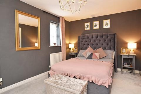 4 bedroom semi-detached house for sale - Rosewood Crescent, Harrogate