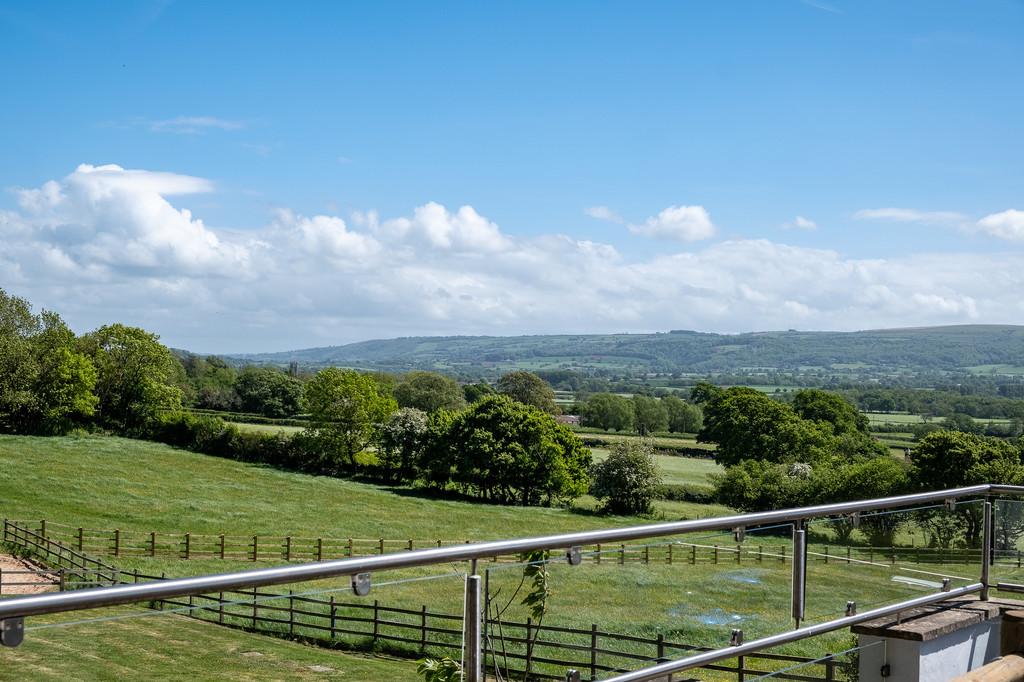 Wrington Road, Congresbury 6 bed detached house £1,250,000
