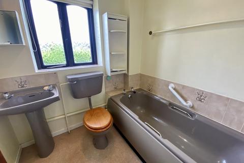 2 Kings Meadow Close, Wetherby, LS22 7FU