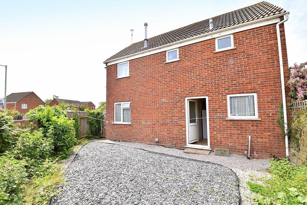 Burnham Close, Trimley St. Mary, IP11... 3 bed detached house £275,000