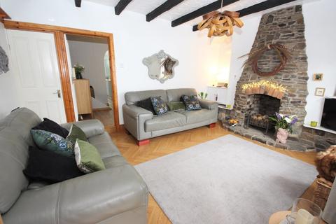 40 Cardiff Road, Glan Y Llyn, Cardiff, CF15 7QE