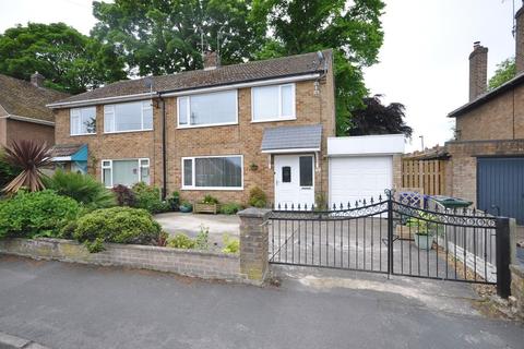 3 Inglenook Drive, Thorne, Doncaster, DN8 4BX