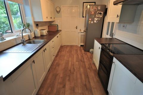 3 Inglenook Drive, Thorne, Doncaster, DN8 4BX