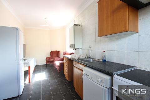 2 bedroom apartment to rent - Lawn Road, Southampton