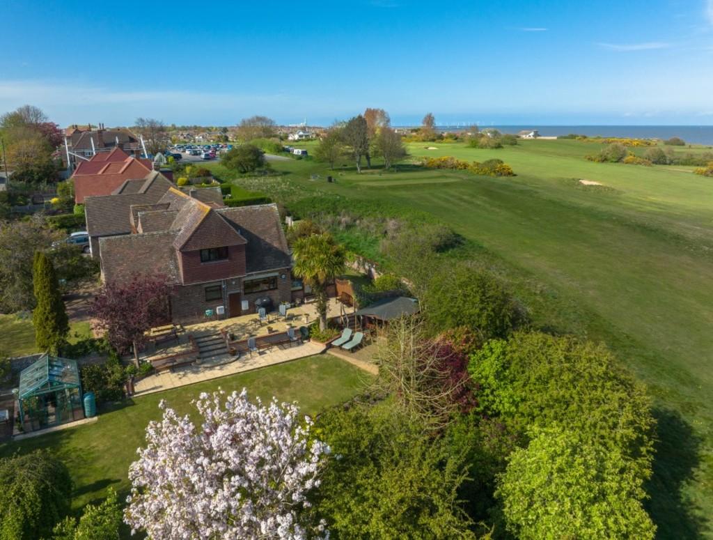 Warren Road, Gorleston, Norfolk 4 bed detached house £900,000