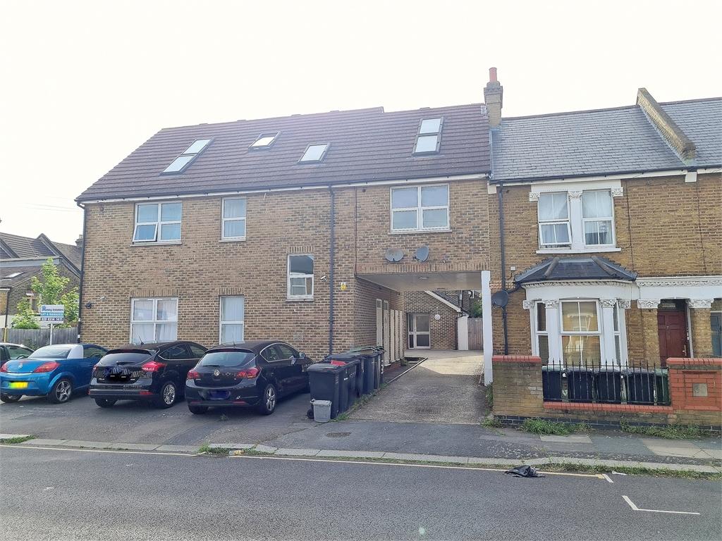 Jutland Road, Catford, London, 2 bed ground floor flat £320,000