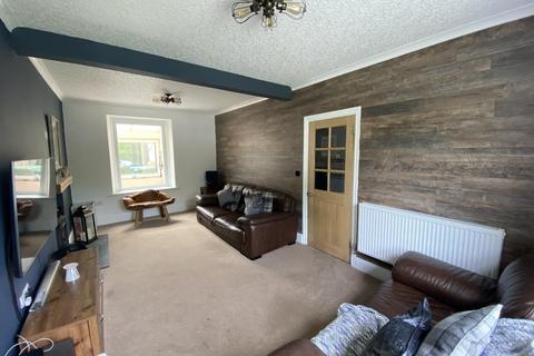 143 Carmarthen Road, Cross Hands, Llanelli, SA14 6TD
