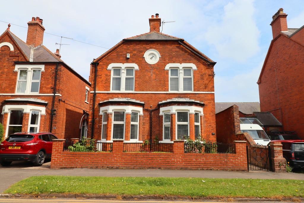 Cardigan Road, Bridlington 4 bed detached house £425,000