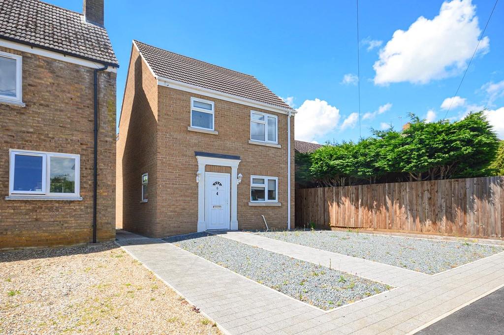 Cherry Orchard, Haddenham, Ely 3 bed detached house £1,200 pcm (£277 pw)