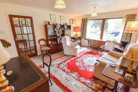 17 Drummond Avenue, Auchterarder, PH3 1NX