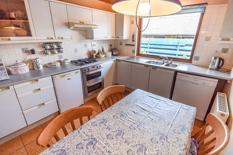 17 Drummond Avenue, Auchterarder, PH3 1NX