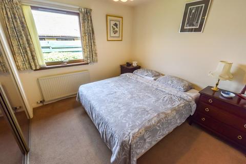17 Drummond Avenue, Auchterarder, PH3 1NX