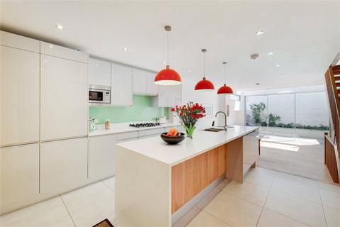 3 bedroom terraced house to rent, Heath Villas, Vale of Health, Hampstead, London
