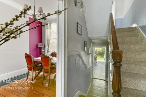4 Tyssen Road, London, N16 7NA