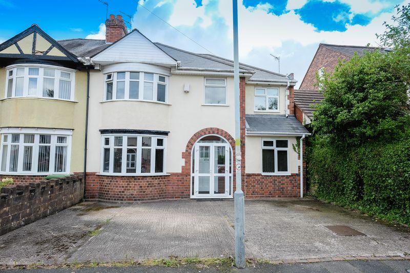Wynn Road, Penn, Wolverhampton 4 bed semidetached house £975 pcm (£