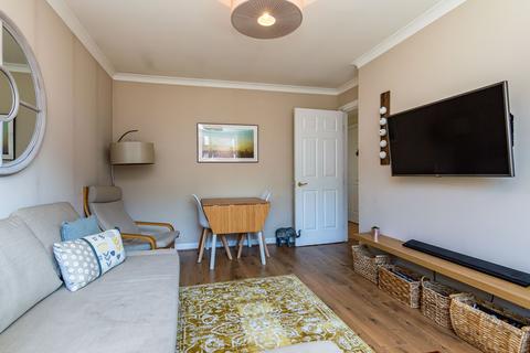 2 bedroom flat for sale - Lorne Street, Leith, Edinburgh, EH6