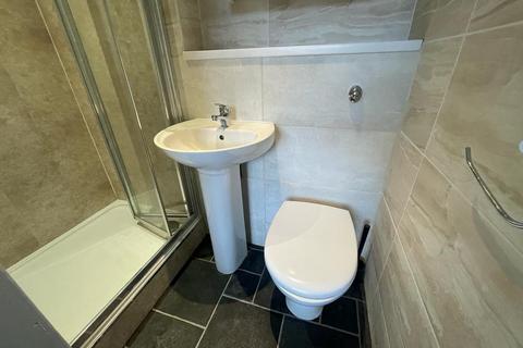 6 bedroom house share to rent - Barnsley Street, Wigan,