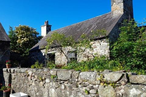 3 bedroom detached house for sale, Llanwnda, Caernarfon, Gwynedd, LL54