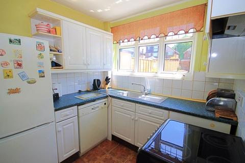 69 Chinnor Crescent, Greenford, UB6 9NX
