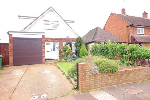 19a Caldwell Road, Stanford-le-hope, SS17 0LP