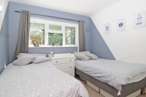4 Yewdale Close, Bromley, BR1 4JJ