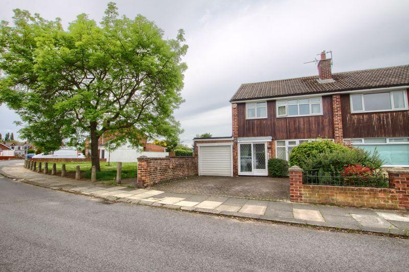 Birtley Avenue, Acklam 3 bed semidetached house for sale £180,000