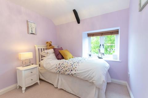 2 bedroom end of terrace house for sale - North Street, South Petherton