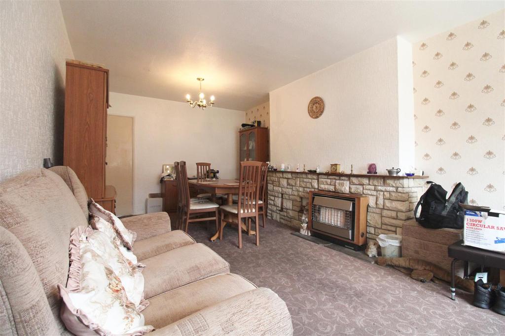 Pargeter Street, Stourbridge 3 bed end of terrace house £230,000