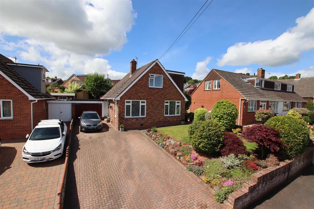 Dorset Avenue, Higher St Thomas, Exeter 3 bed detached bungalow £425,000