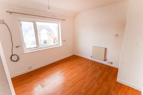 53 Castle Road, Nuneaton, CV10 0EW