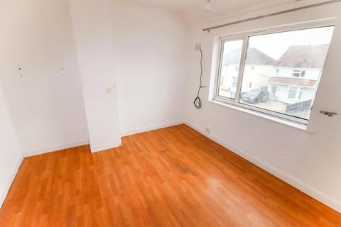 53 Castle Road, Nuneaton, CV10 0EW