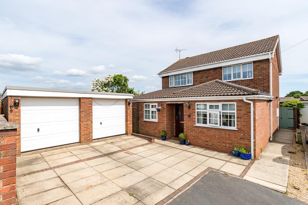 Cheltenham Close, Scunthorpe 4 bed detached house £275,000