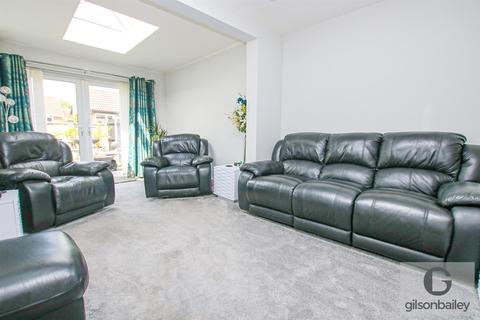 33 Brambles Close, Spixworth, Norwich, NR10 3QP