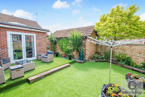 33 Brambles Close, Spixworth, Norwich, NR10 3QP