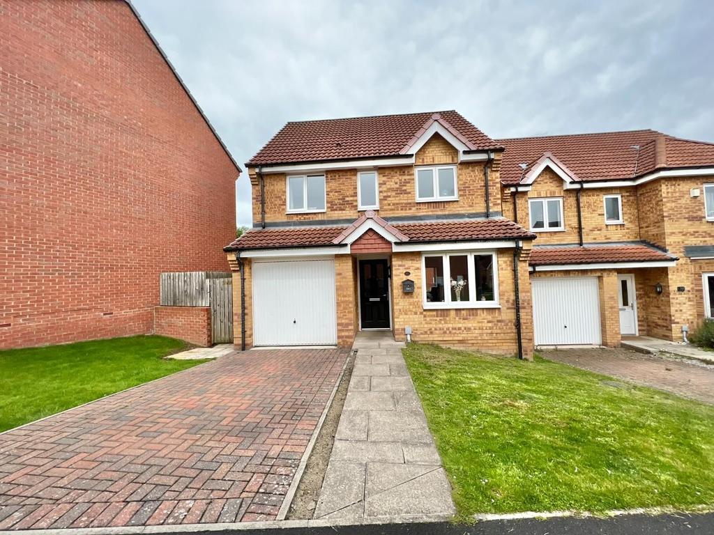 Kipling Way, Crook 3 bed detached house £190,000
