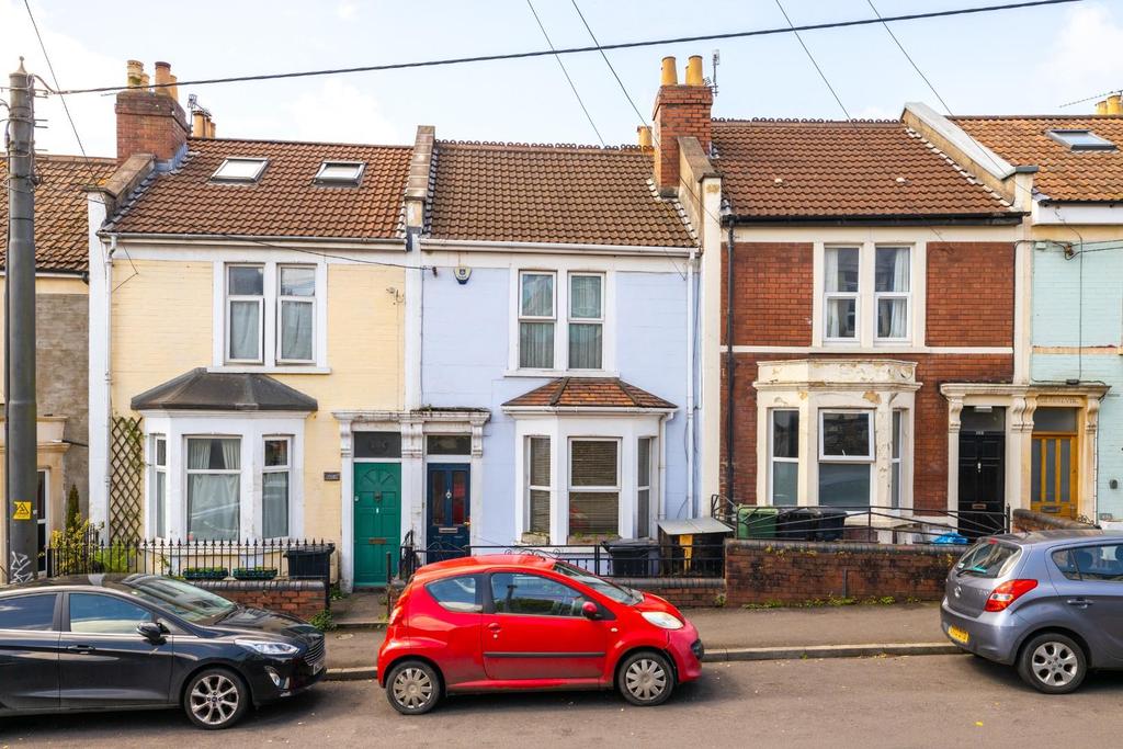 104 cotswold rd52.jpg