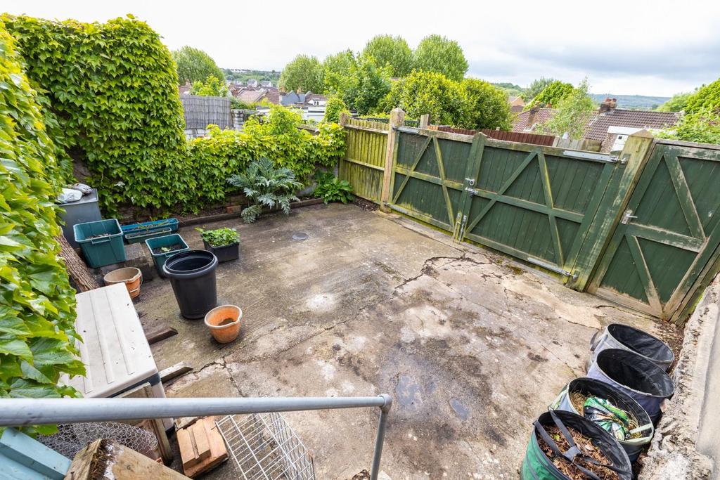 104 cotswold rd22.jpg
