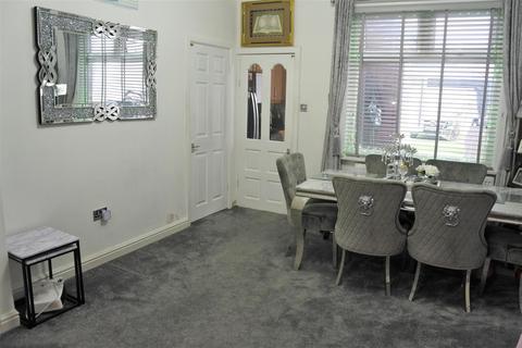 286 Oldham Road, Ashton-under-lyne, OL7 9AZ