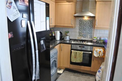 286 Oldham Road, Ashton-under-lyne, OL7 9AZ