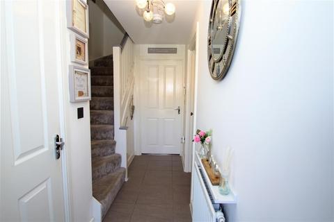 4 bedroom townhouse for sale - Academy Drive, Rugby