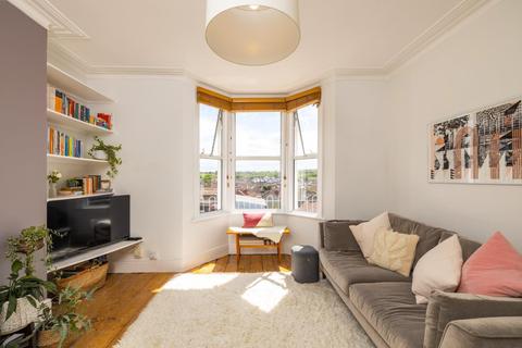 98 Quantock Road, Bristol, BS3 4PE