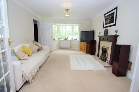 4 bedroom detached house for sale - Durrell Drive, Cawston, Rugby