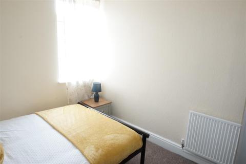 1 bedroom in a house share to rent - Room 4 87 Worthing StreetKingston Upon Hull