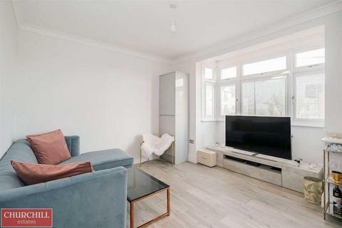 Flat 2, 2 Overton Road, London, E10 7NN