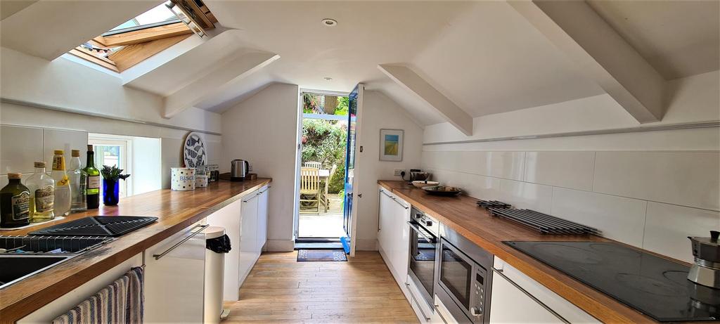 Kitchen.jpg