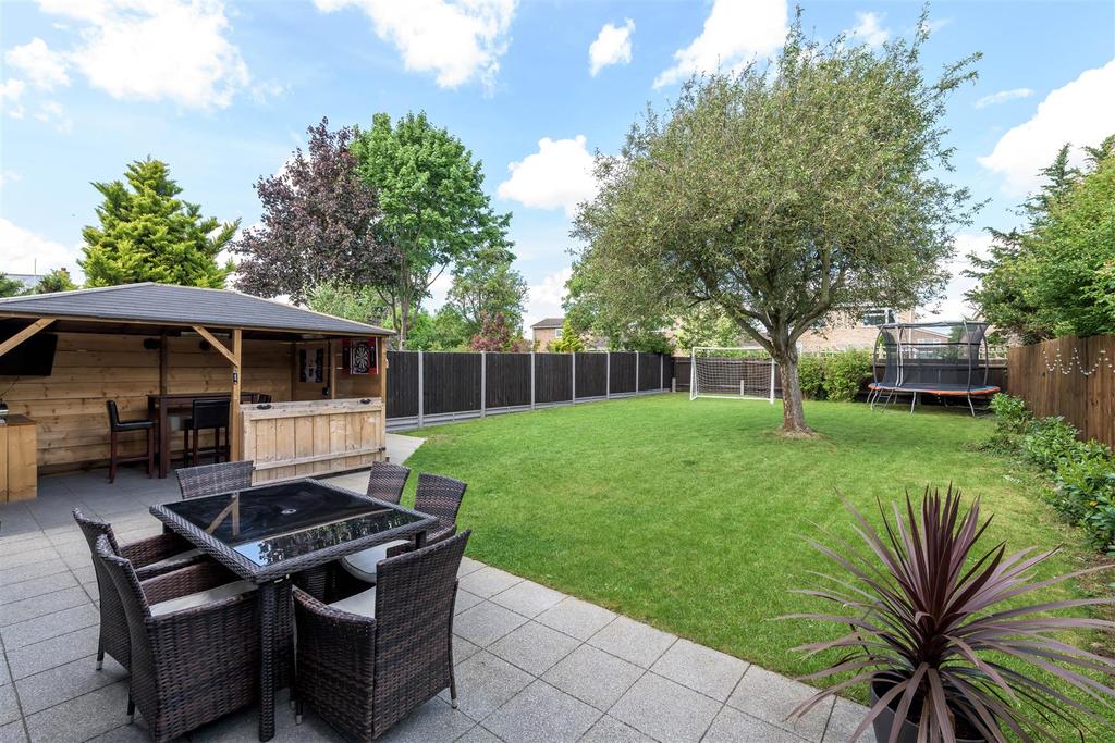 220519 - 39 Brecon Way, Bedford - 04.jpg