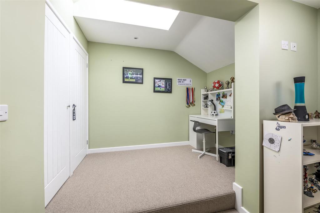 220519 - 39 Brecon Way, Bedford - 19.jpg