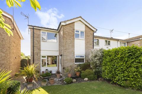 15 Keysoe Road, Thurleigh, Bedford, MK44 2DY