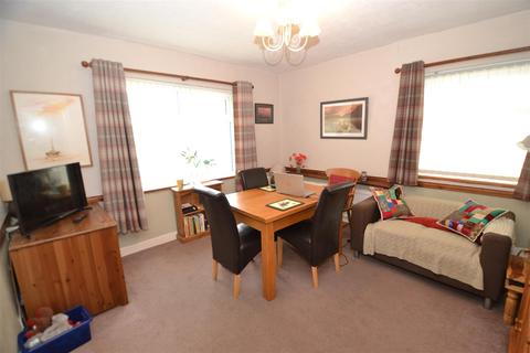 71 Back Lane, Queensbury, Bradford, BD13 1HB