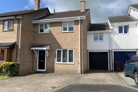 115 Carne View Road, Probus, Truro, TR2 4TR